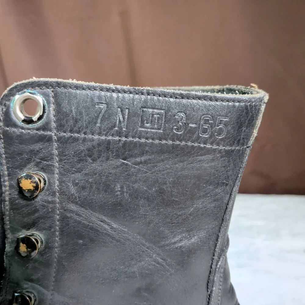 Vietnam Era Leather Combat Boots Mens Size 7N Biltrite Griplug Soles USA Utility